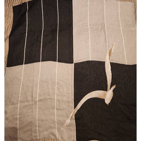Vintage Seagull Black and Beige Scarf Animal Neck Scarf - Picture 1 of 5